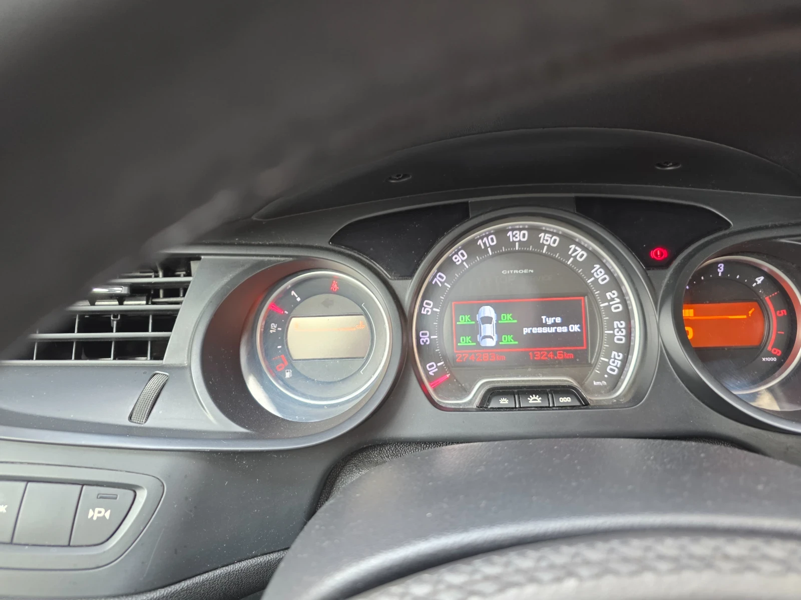 Citroen C5  - изображение 8