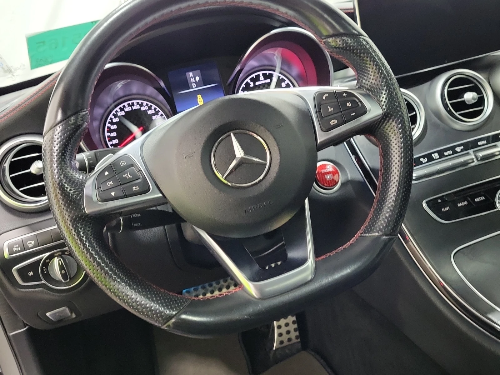 Mercedes-Benz C 43 AMG * CARFAX * АВТОКРЕДИТ - изображение 9