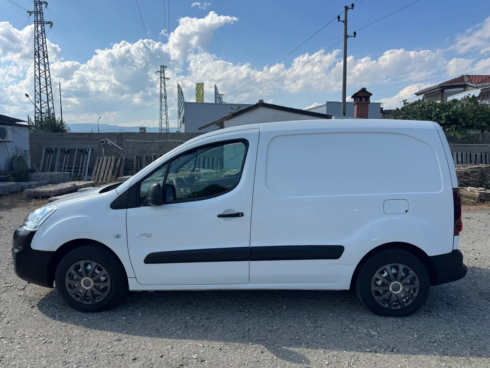Citroen Berlingo 1.6HDI Evro 6B - изображение 4