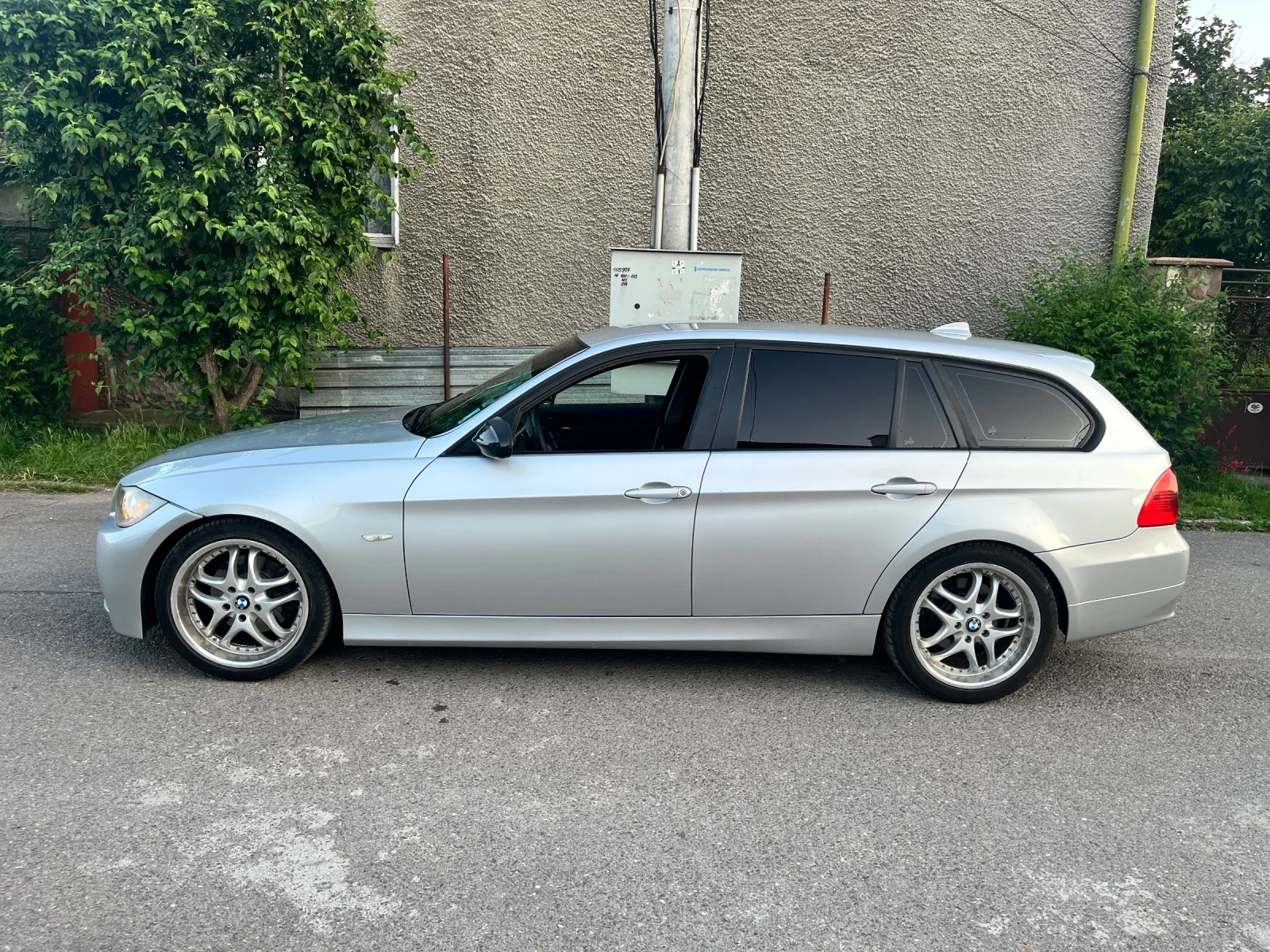 BMW 320 2.0 d  - изображение 3