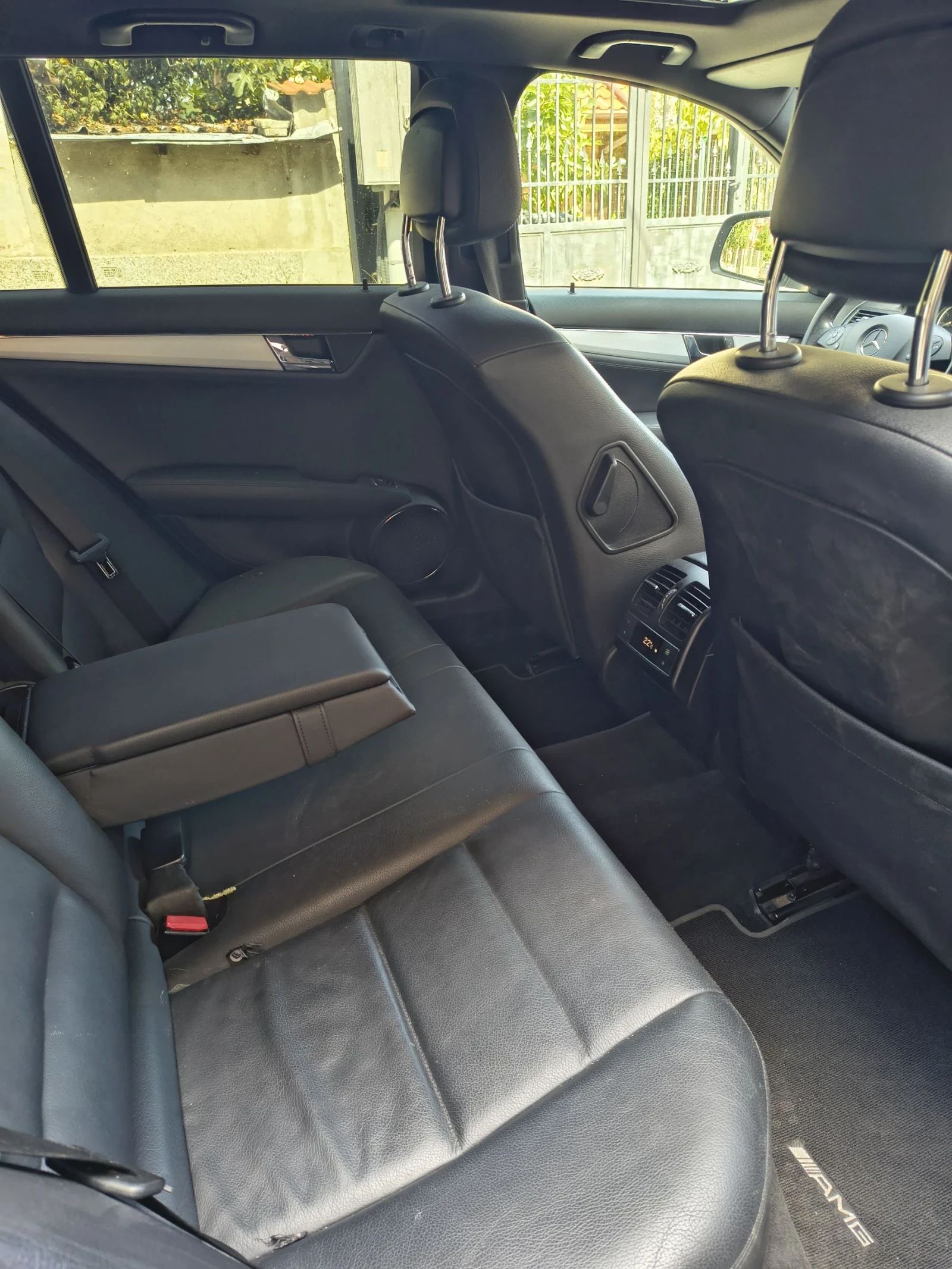 Mercedes-Benz C 320 Avangarde AMG pack - изображение 10