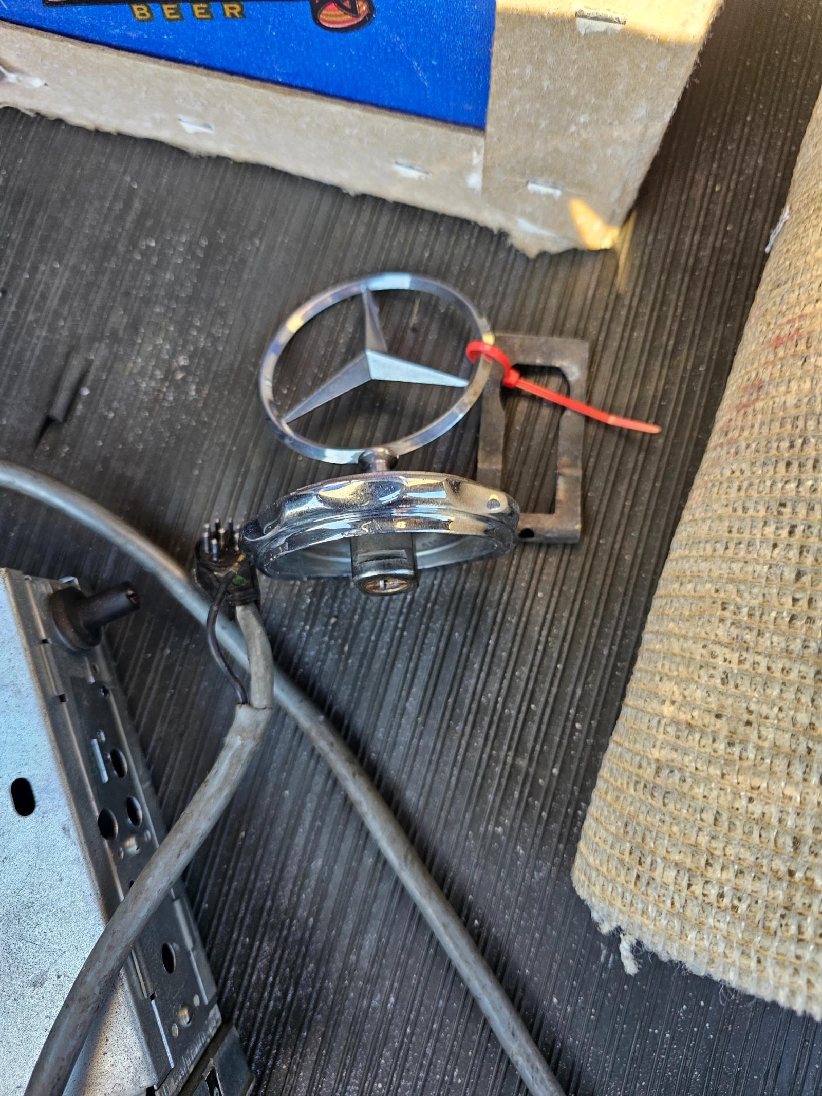 Mercedes-Benz 190 w110 190dc | Mobile.bg — изображение 9