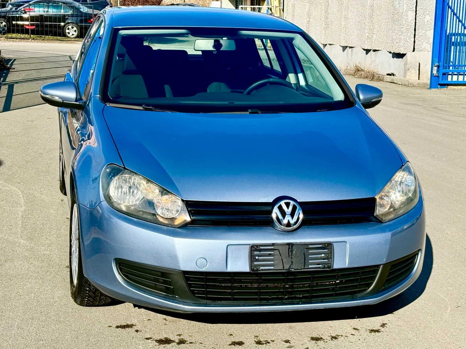 VW Golf 1.6i--BIFUEL-ЗАВОДСКА ГАЗ - изображение 2