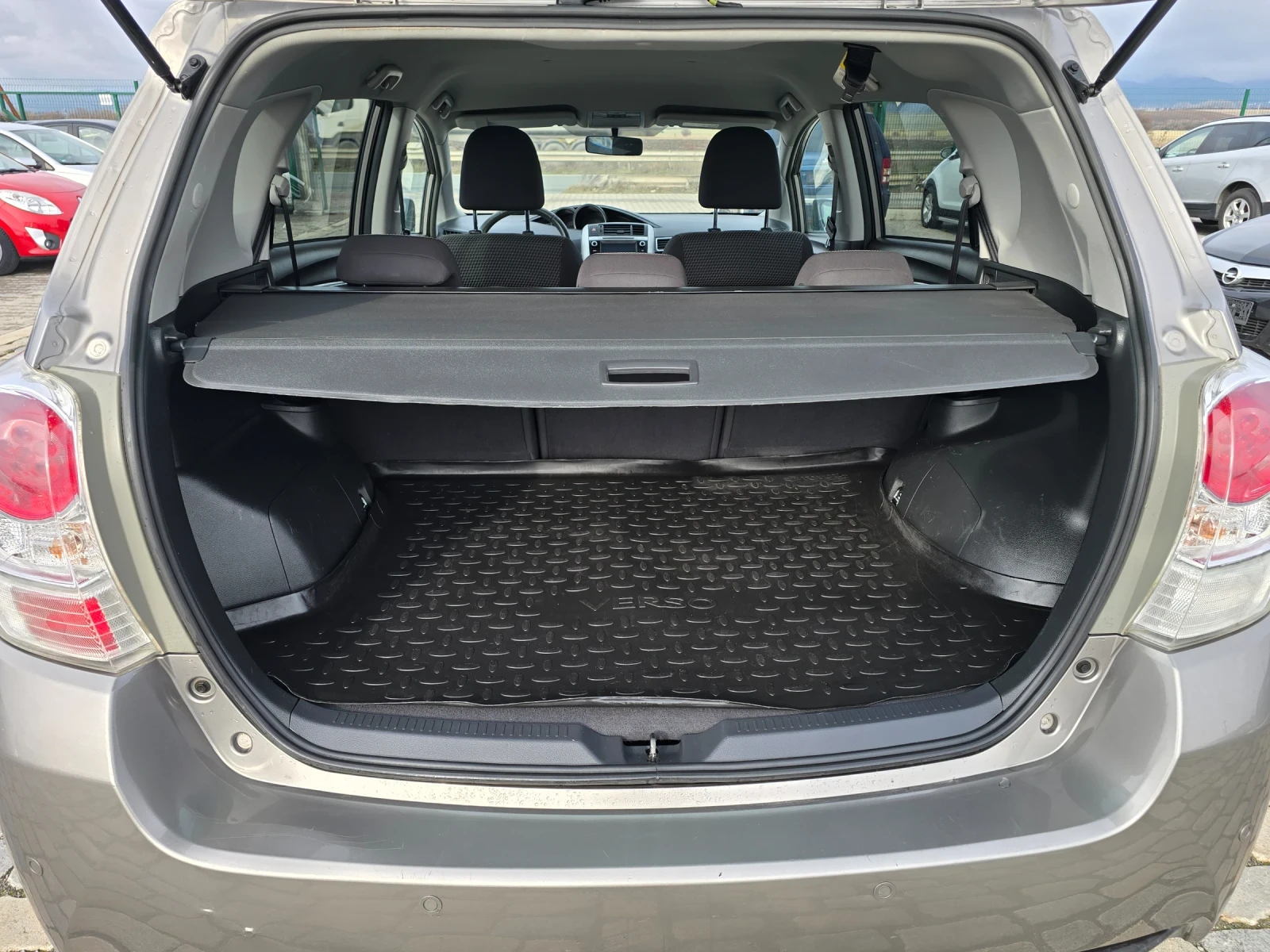 Toyota Verso 1.6D 112кс ЕВРО 6 171000 км.!!! - изображение 9