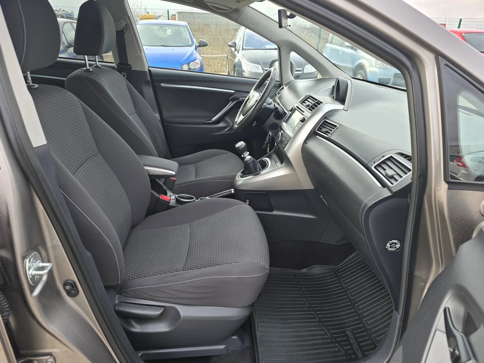 Toyota Verso 1.6D 112�� ���� 6 171000 ��.!!! | Mobile.bg � ����������� 12