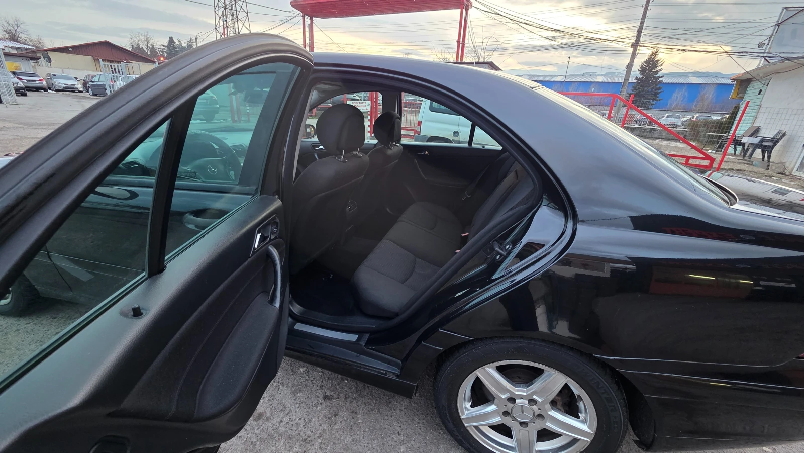 Mercedes-Benz C 220 2.2-150�� | Mobile.bg � ����������� 11