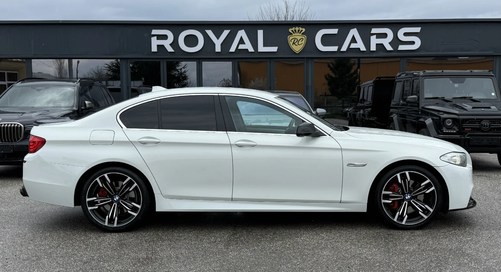 BMW 530 /M preformance/xDrive/, снимка 4 - Автомобили и джипове - 53964329