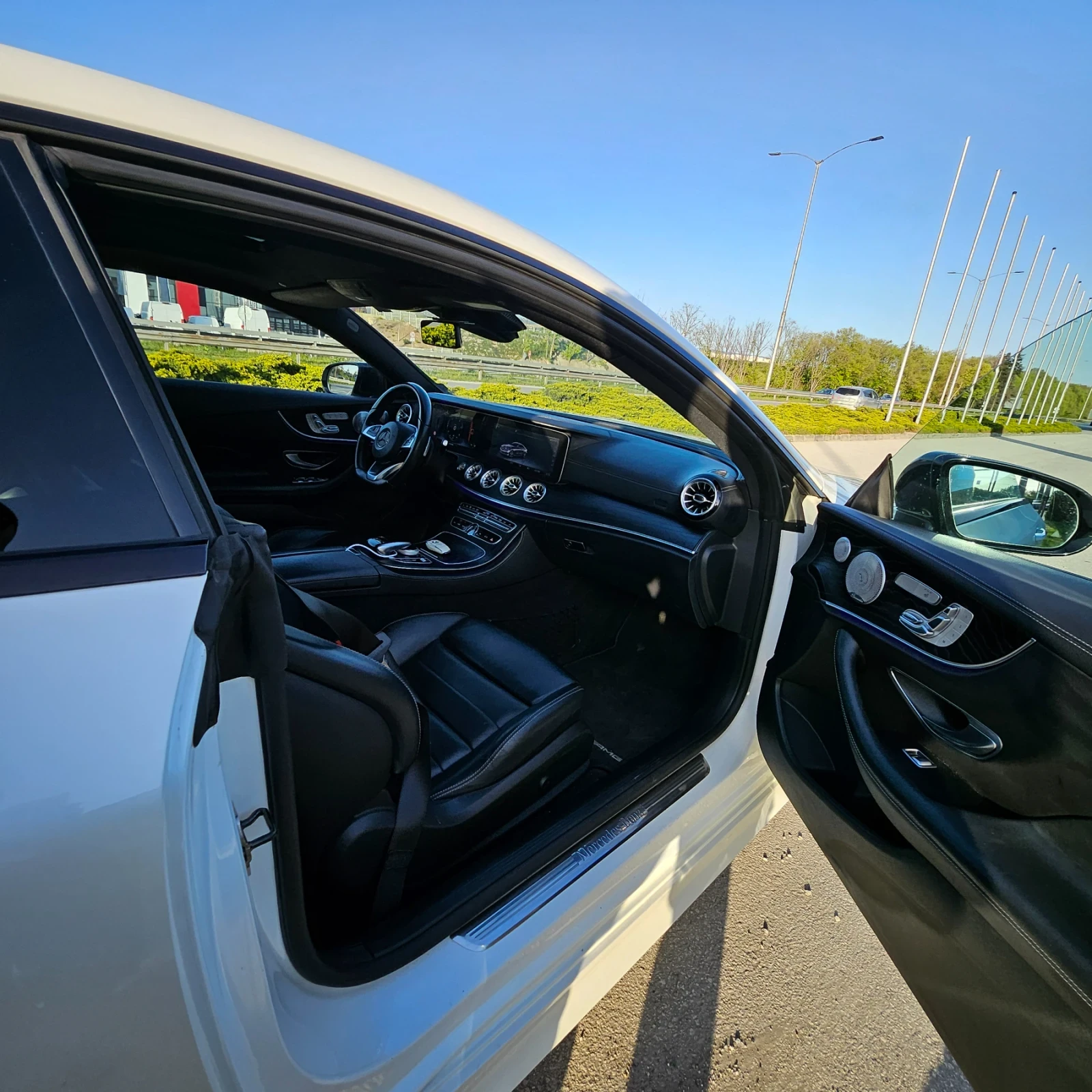 Mercedes-Benz E 220 E class coupe AMG packed, снимка 13 - Автомобили и джипове - 53971456