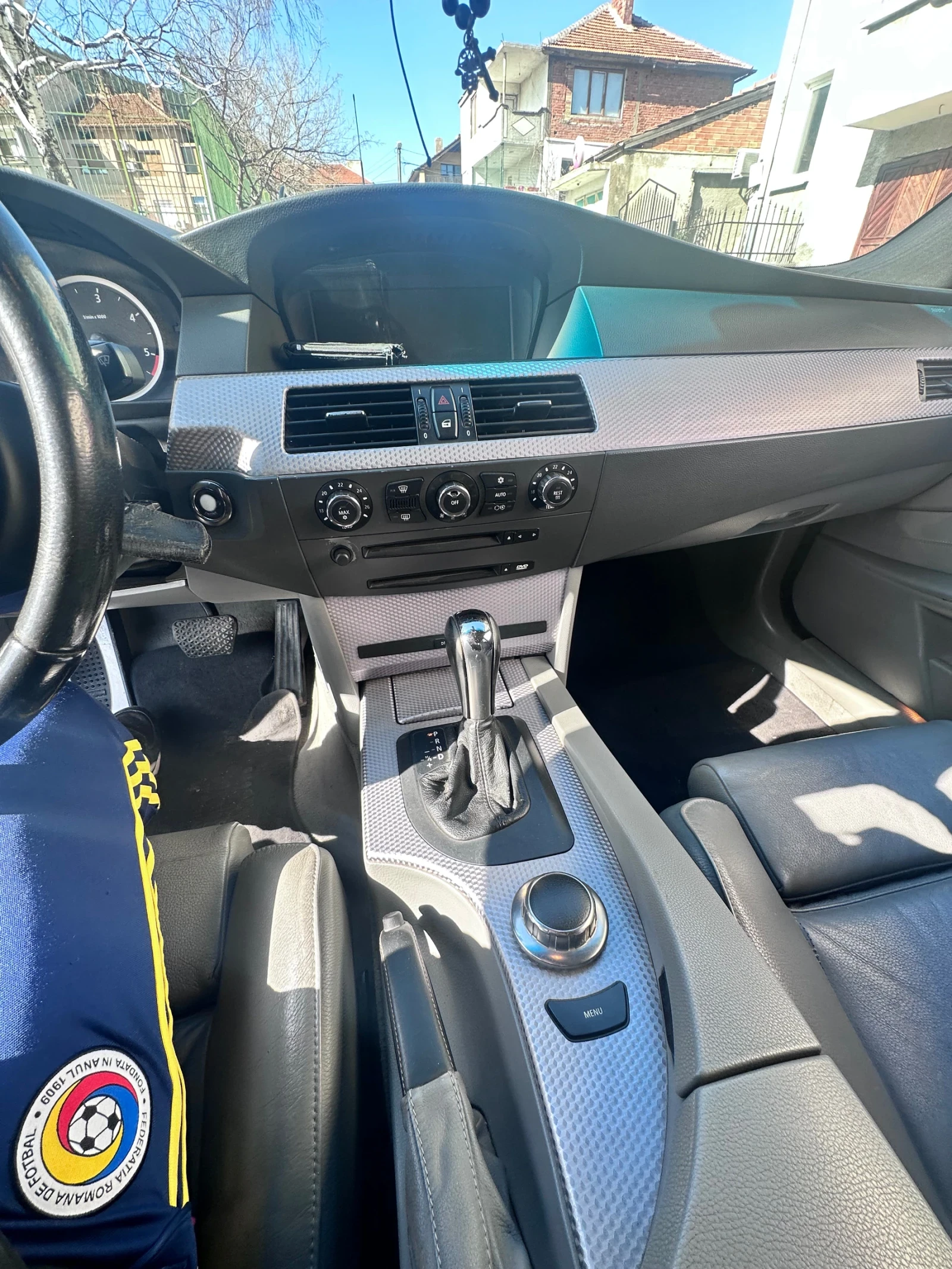 BMW 530, снимка 9 - Автомобили и джипове - 53989345