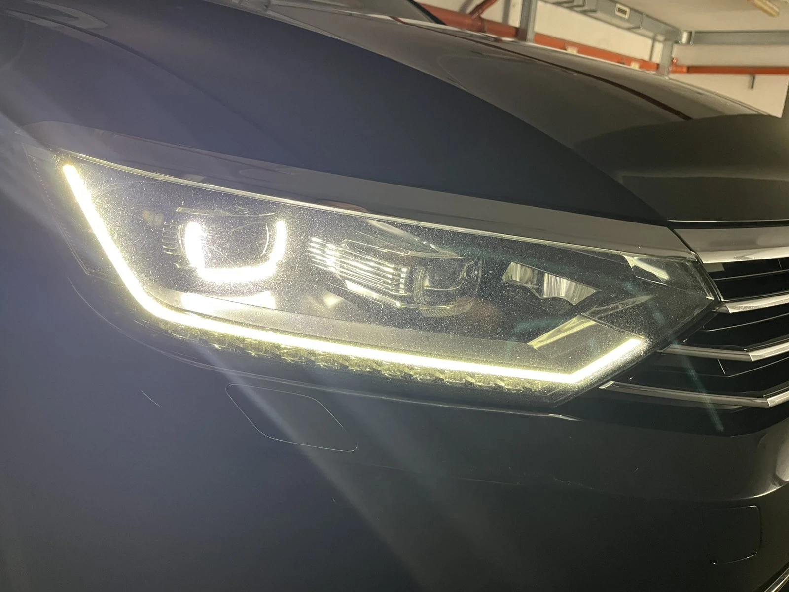 VW Passat, снимка 10 - Автомобили и джипове - 54585862