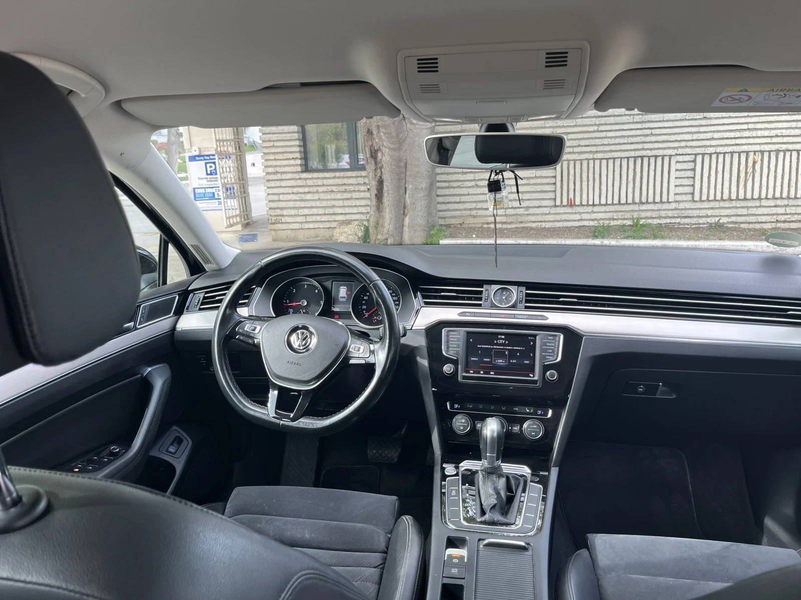 VW Passat, снимка 6 - Автомобили и джипове - 54585862