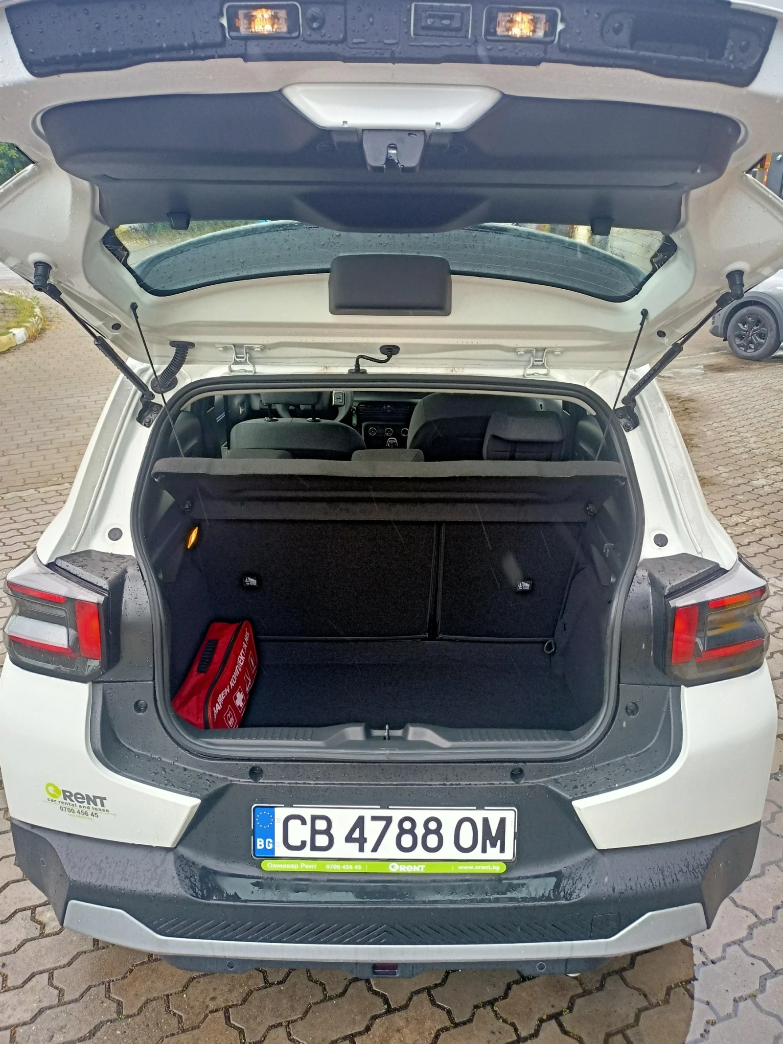 Citroen C3 1899Евро за получаване, 1.2PureTech Plus, снимка 5 - Автомобили и джипове - 54642223