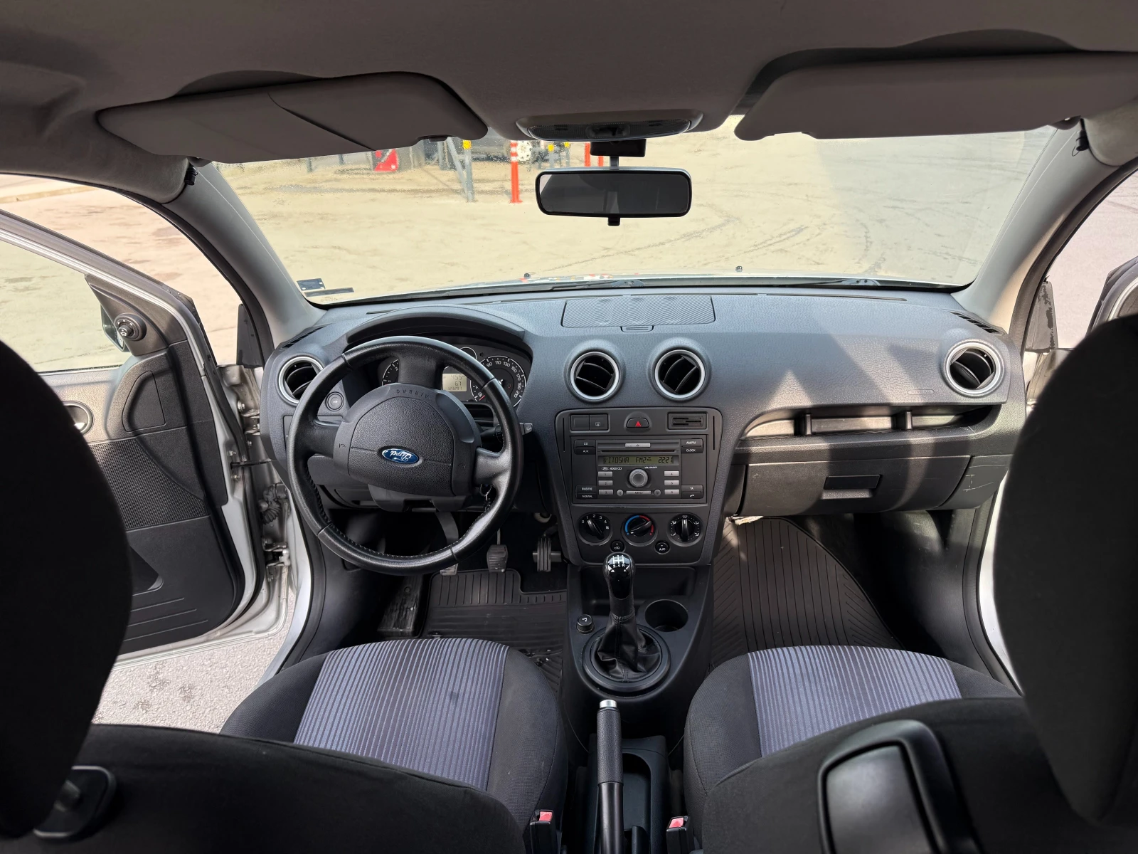 Ford Fusion 1.4 TDCi, снимка 10 - Автомобили и джипове - 54696079