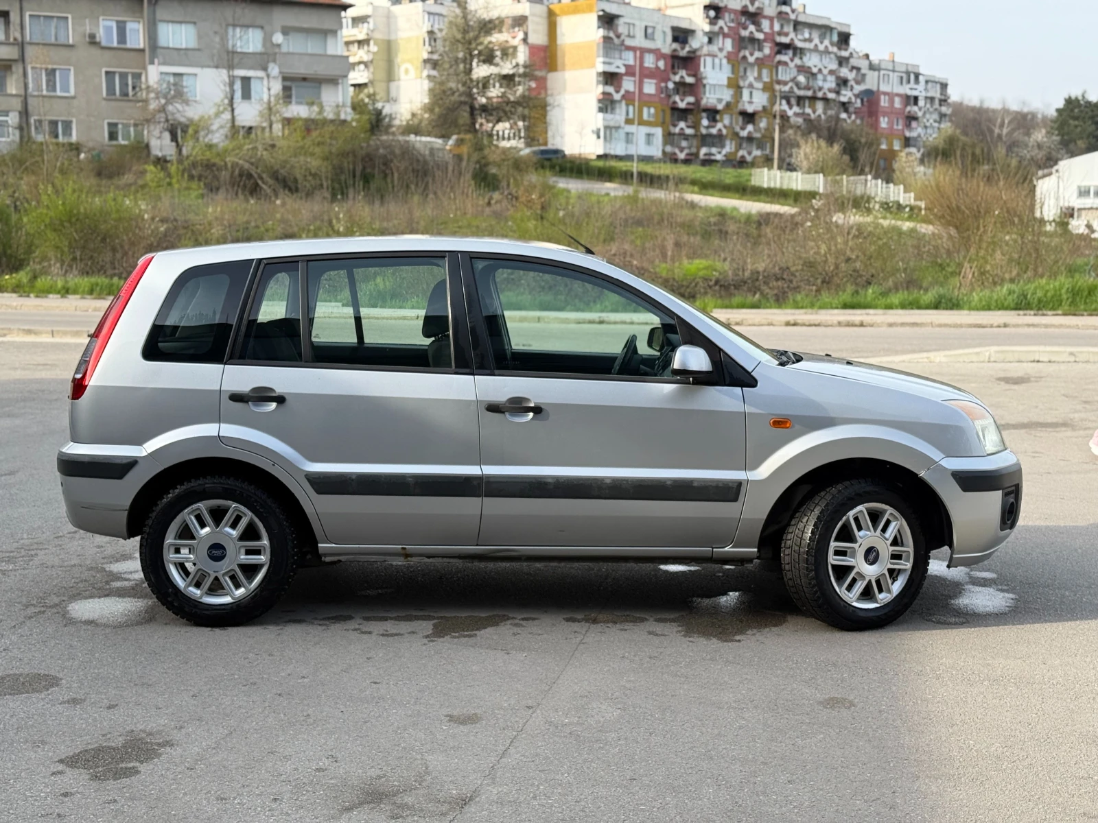 Ford Fusion 1.4 TDCi, снимка 3 - Автомобили и джипове - 54696079