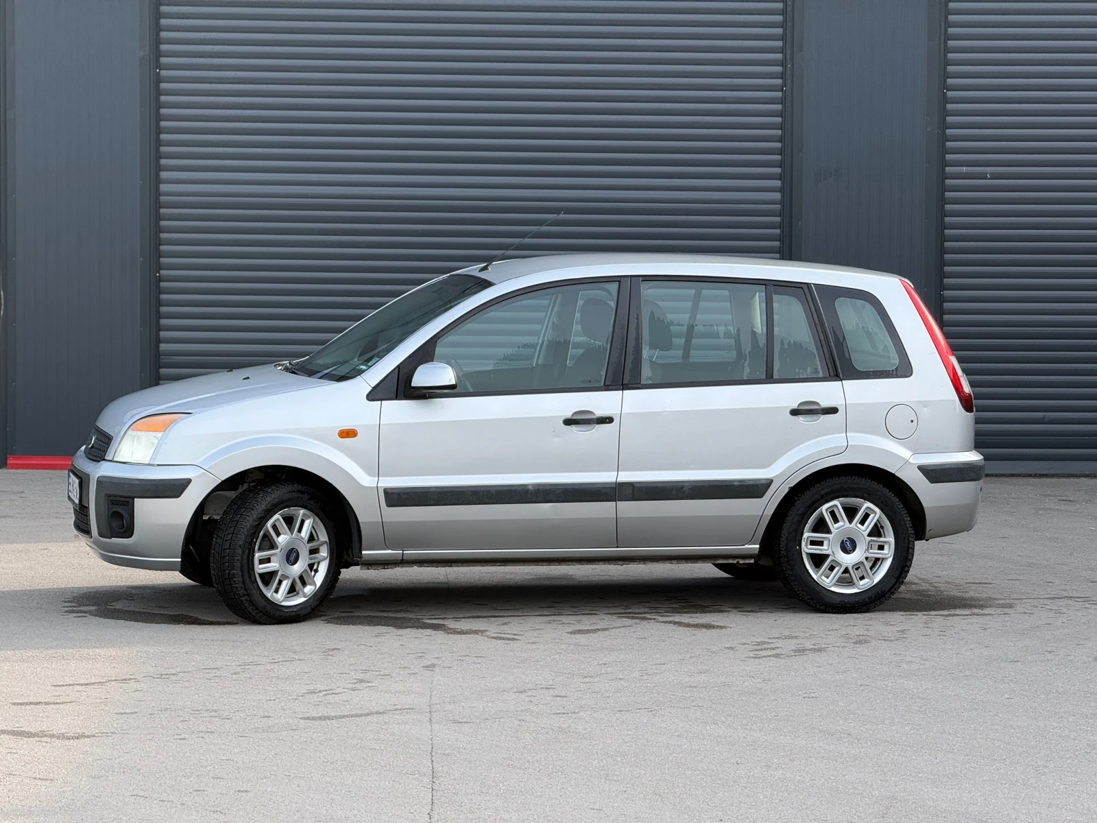 Ford Fusion 1.4 TDCi, снимка 7 - Автомобили и джипове - 54696079