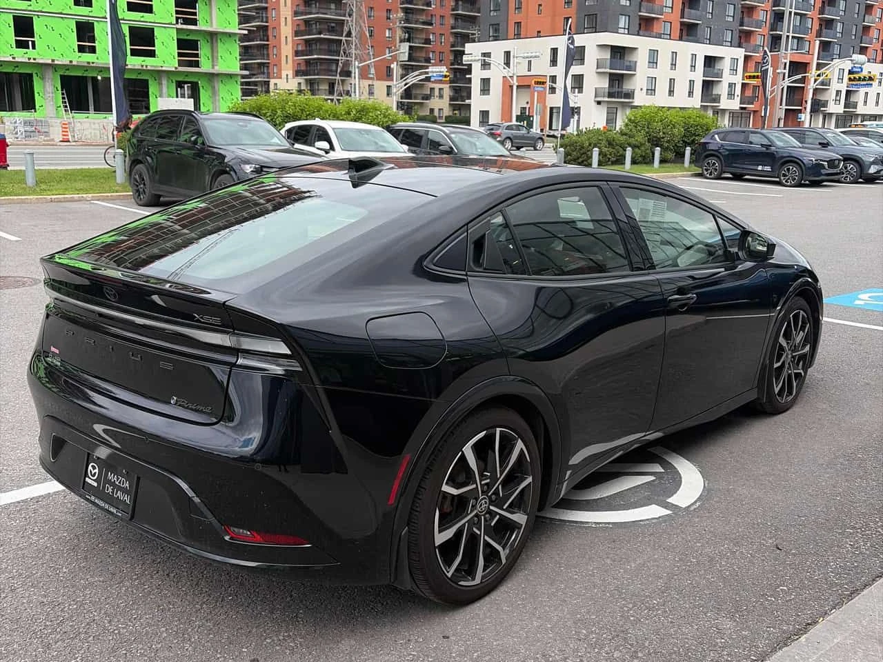 Toyota Prius * XSE Auto* АВТОКРЕДИТ БЕЗ ПЪРВОНАЧАЛНА ВНОСКА* , снимка 3 - Автомобили и джипове - 54937006