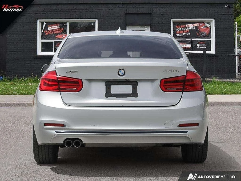 BMW 330 * 330i xDrive Sedan | LOADED | CERTIFIED * CARFAX , снимка 5 - Автомобили и джипове - 54966245
