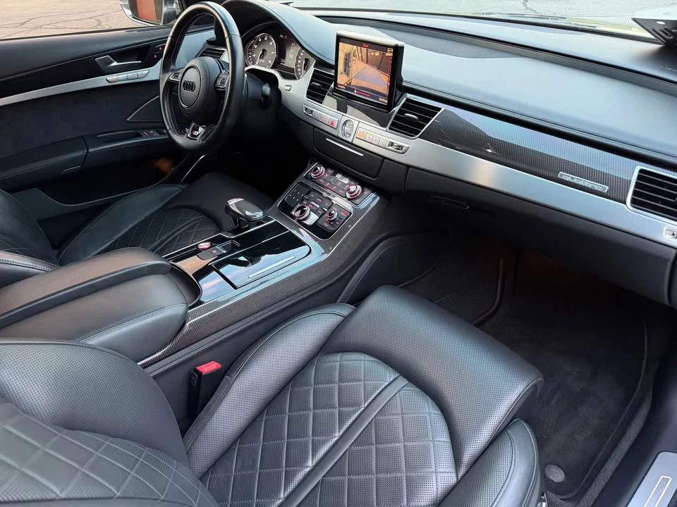 Audi S8 * AвтоКредит * (ЦЕНА ДО БГ), снимка 8 - Автомобили и джипове - 55184331