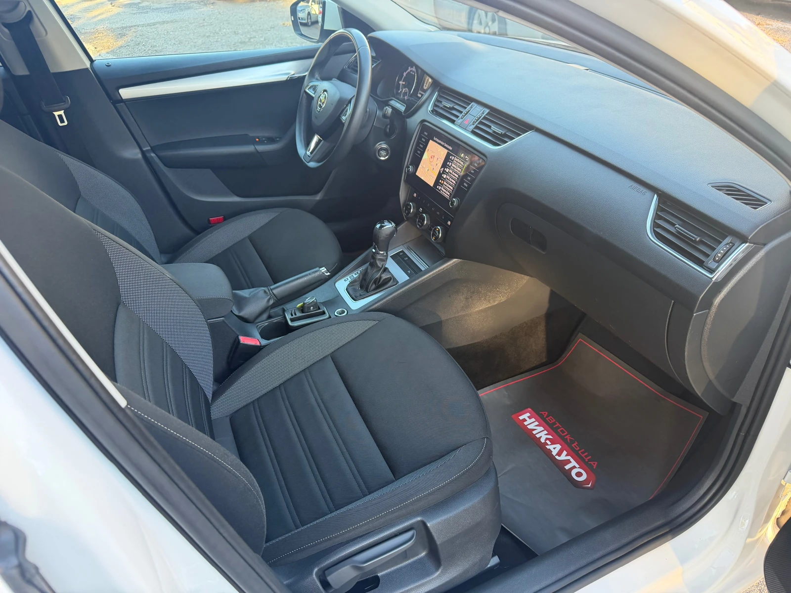 Skoda Octavia 1.5TSI* DSG* NAVI | Mobile.bg � ����������� 10