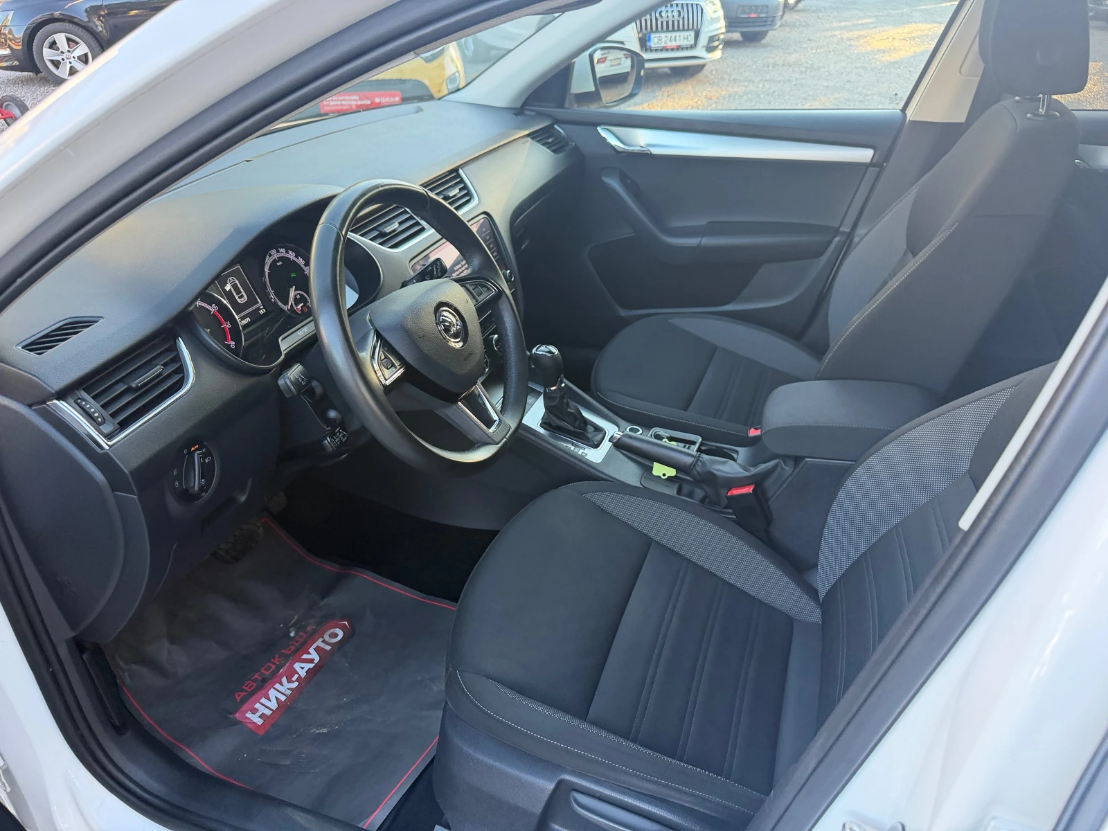 Skoda Octavia 1.5TSI* DSG* NAVI | Mobile.bg � ����������� 11