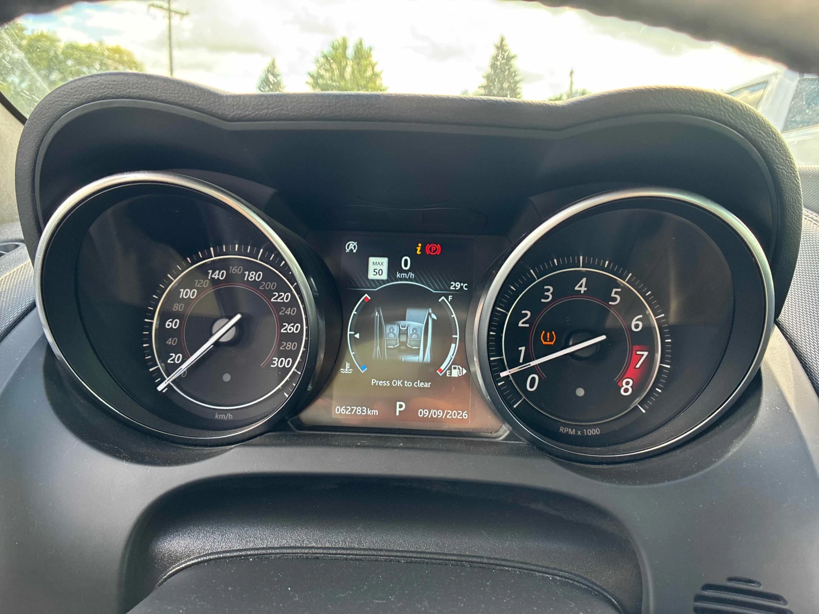 Jaguar F-Type * 340HP * CARFAX * , снимка 8 - Автомобили и джипове - 56072914