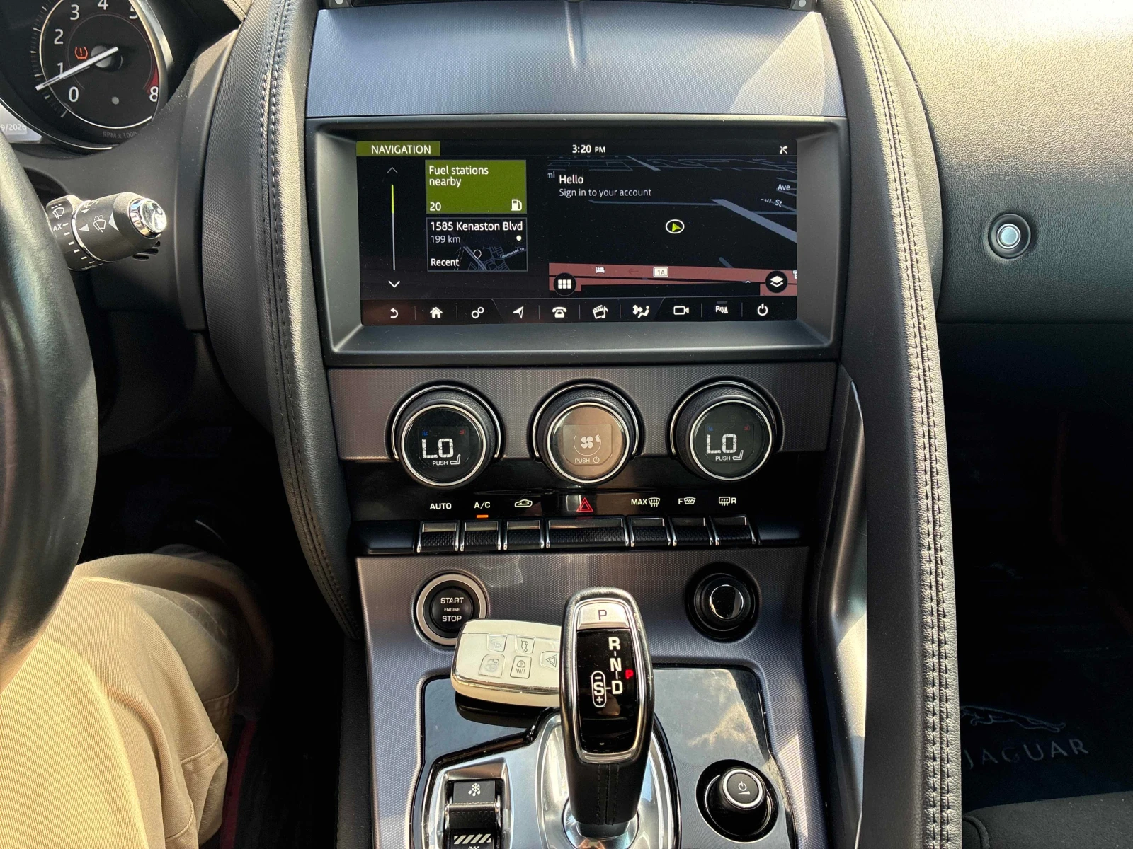 Jaguar F-Type * 340HP * CARFAX * , снимка 9 - Автомобили и джипове - 56072914