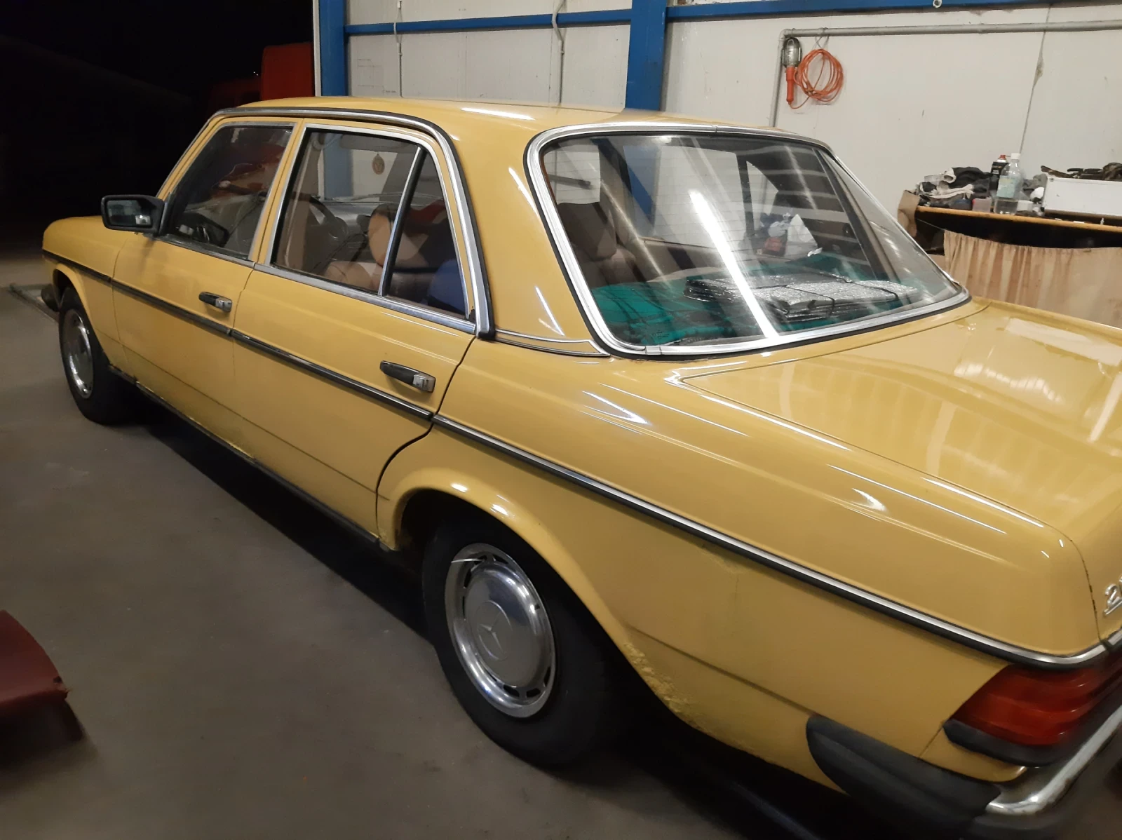 Mercedes-Benz 123, снимка 9 - Автомобили и джипове - 56227967