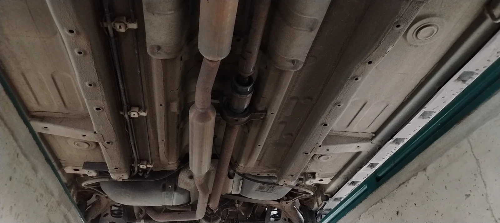 Fiat Sedici, снимка 17 - Автомобили и джипове - 56747495