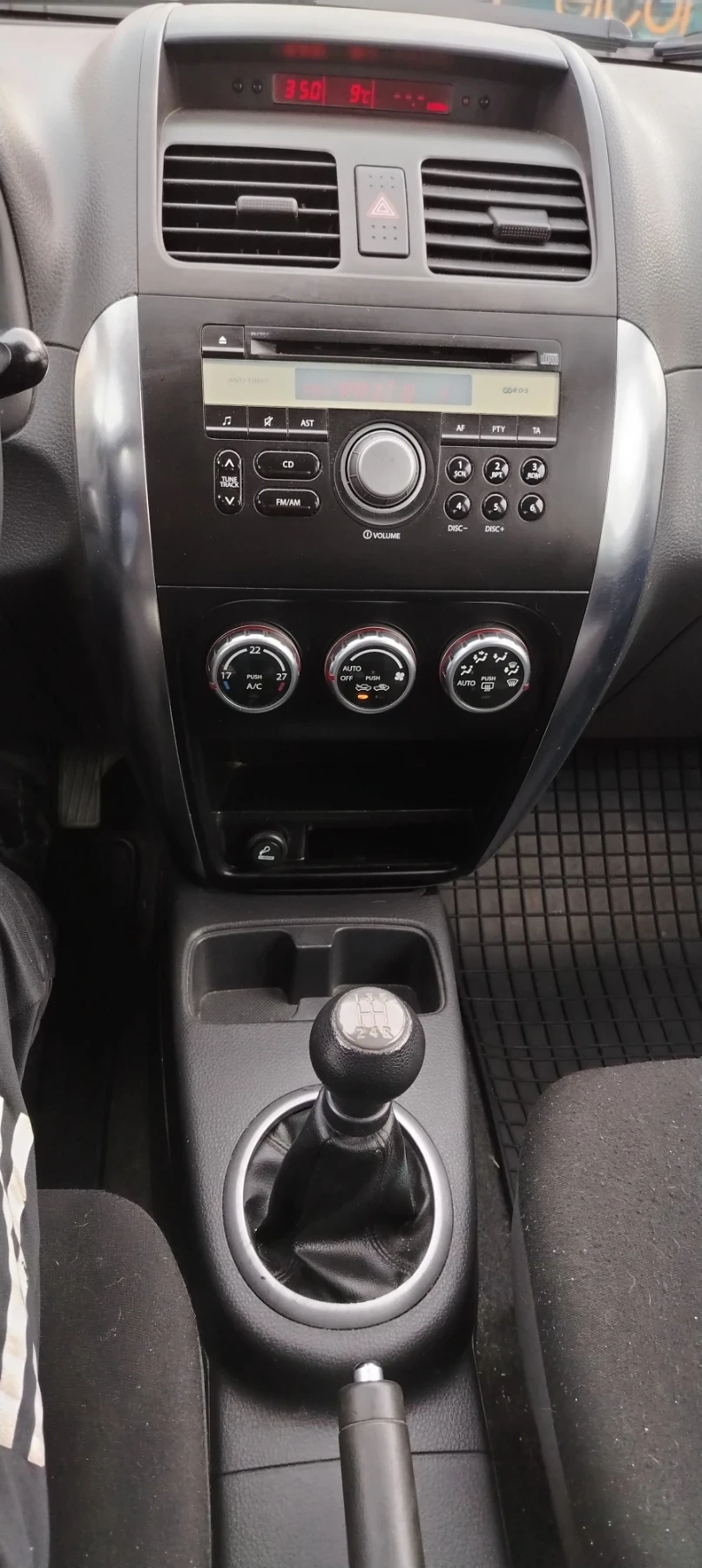 Fiat Sedici, снимка 11 - Автомобили и джипове - 56747495