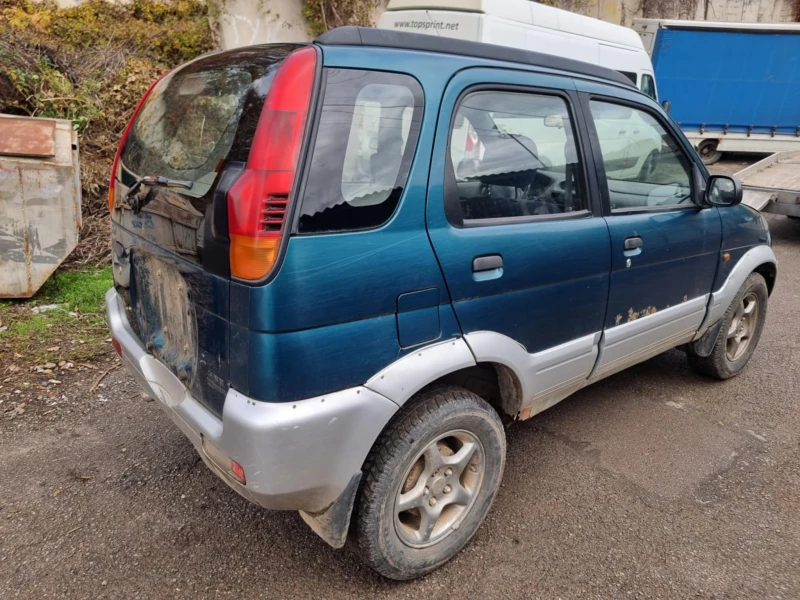 Daihatsu Terios 1.3 4x4 /Газов инжекцион, снимка 13 - Автомобили и джипове - 51899653