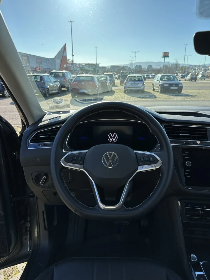 VW Tiguan, снимка 2 - Автомобили и джипове - 52333206