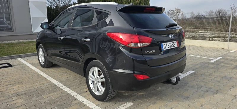 Hyundai IX35 2.0.163к.с.ЛИЗИНГ/БЕНЗИН/ТОП, снимка 5 - Автомобили и джипове - 52861613