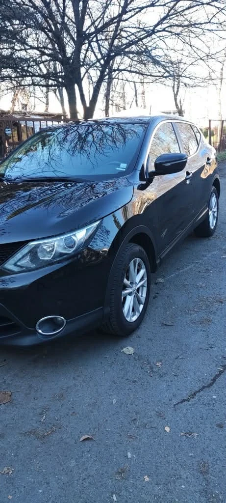 Nissan Qashqai Джип, снимка 6 - Автомобили и джипове - 52942035