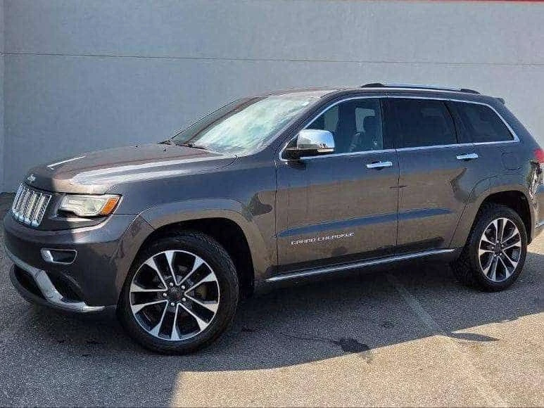 Jeep Grand cherokee * Summit * CARFAX * Фиксирана цена до България * 