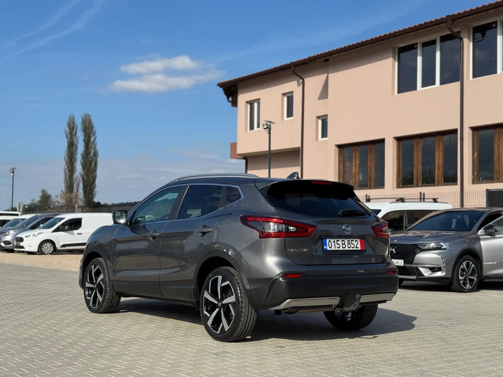 Nissan Qashqai TEKNA AVTOMAT SERVIZ NOVA - изображение 3