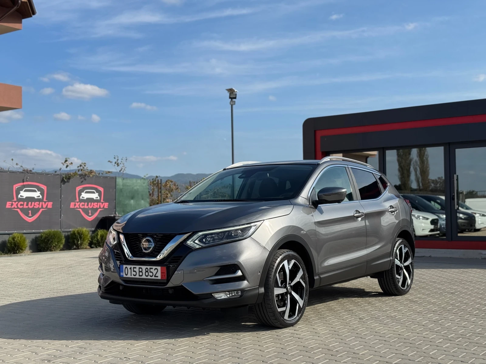 Nissan Qashqai TEKNA AVTOMAT SERVIZ NOVA - [1] 