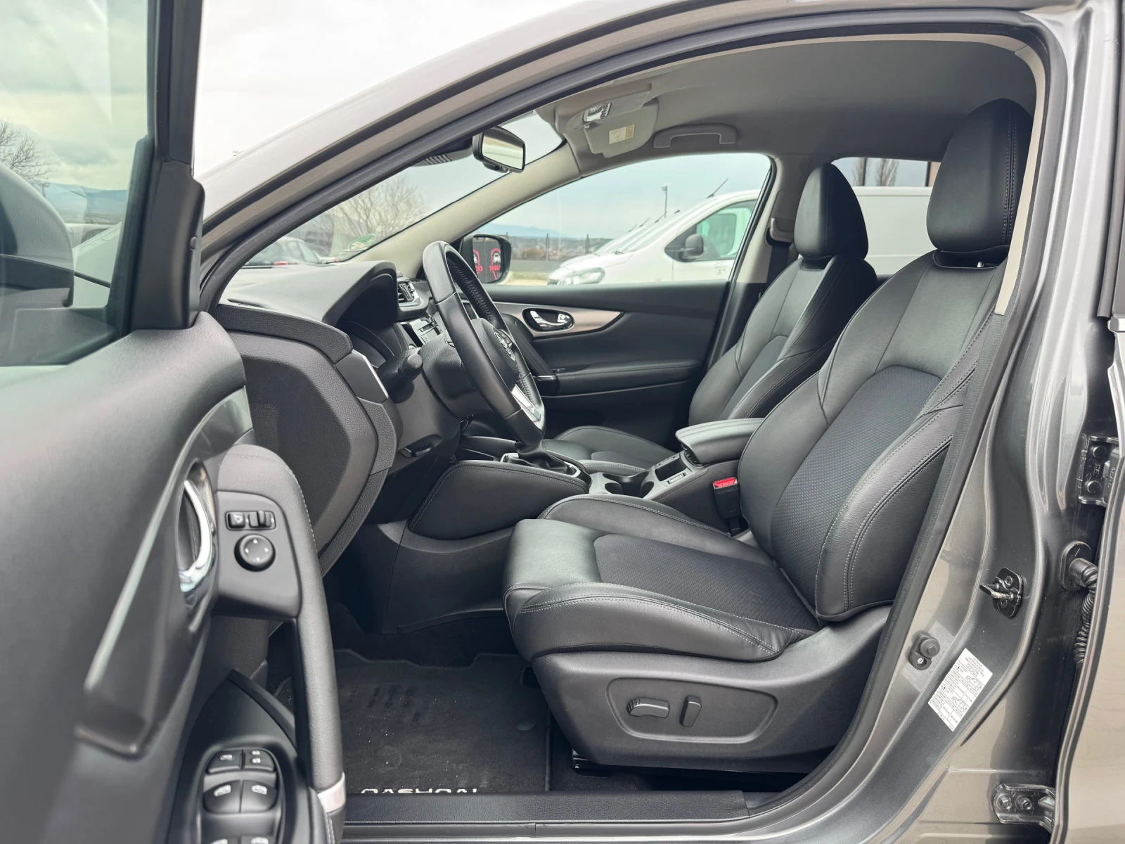 Nissan Qashqai TEKNA AVTOMAT SERVIZ NOVA | Mobile.bg � ����������� 10