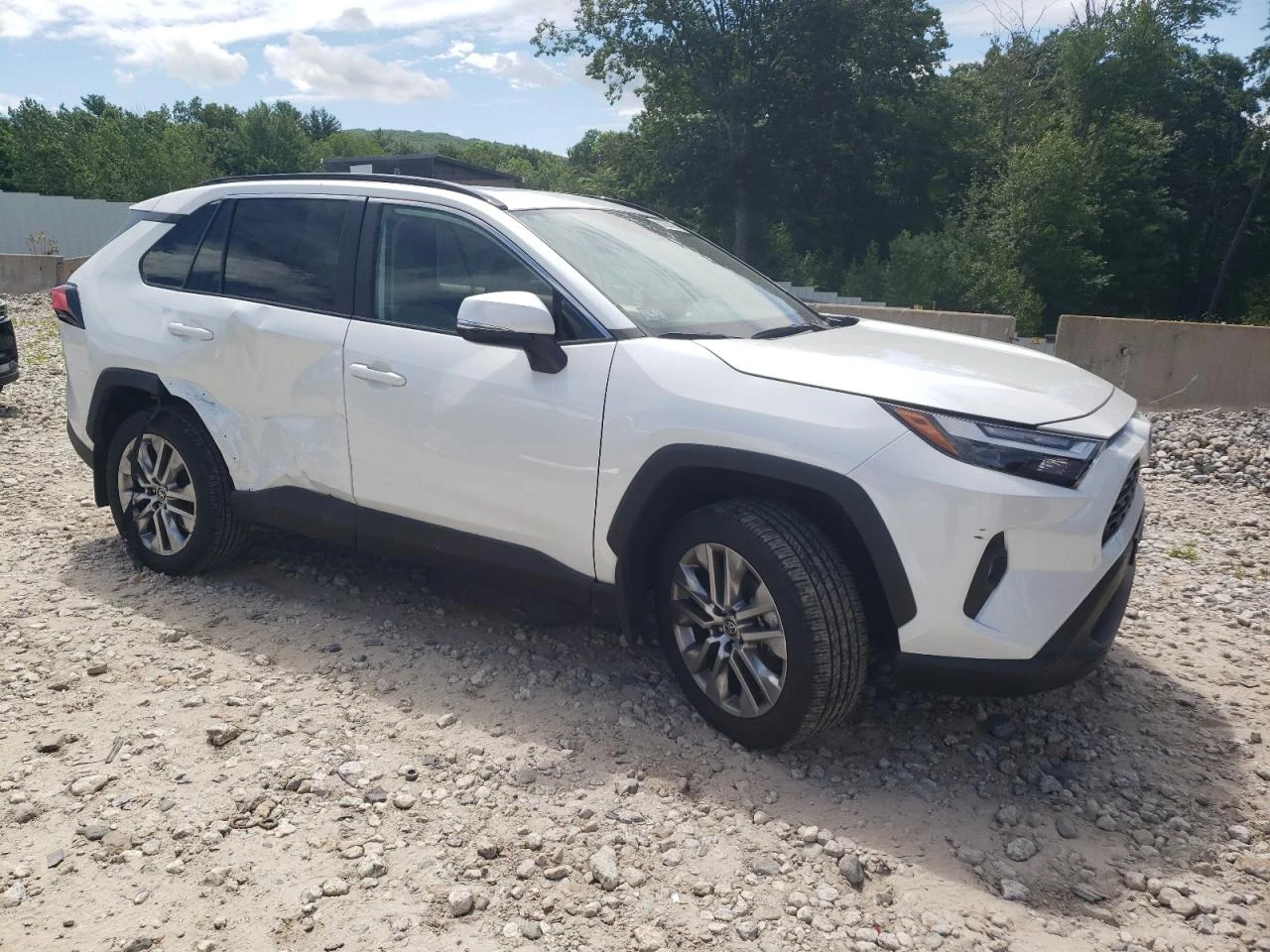 Toyota Rav4 XLE PREMIUM - изображение 4