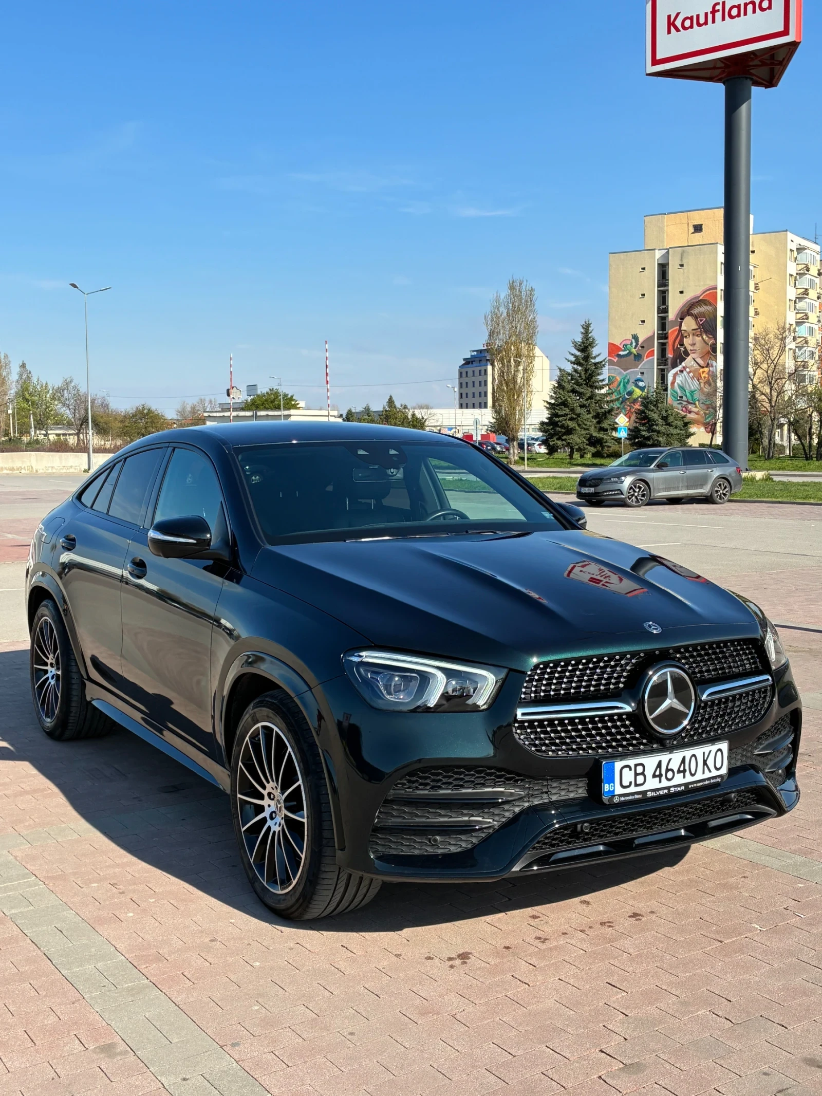 Mercedes-Benz GLE 350 AMG ПАКЕТ НЕРАЗЛИЧИМ ОТ НОВ 4х4  - изображение 2