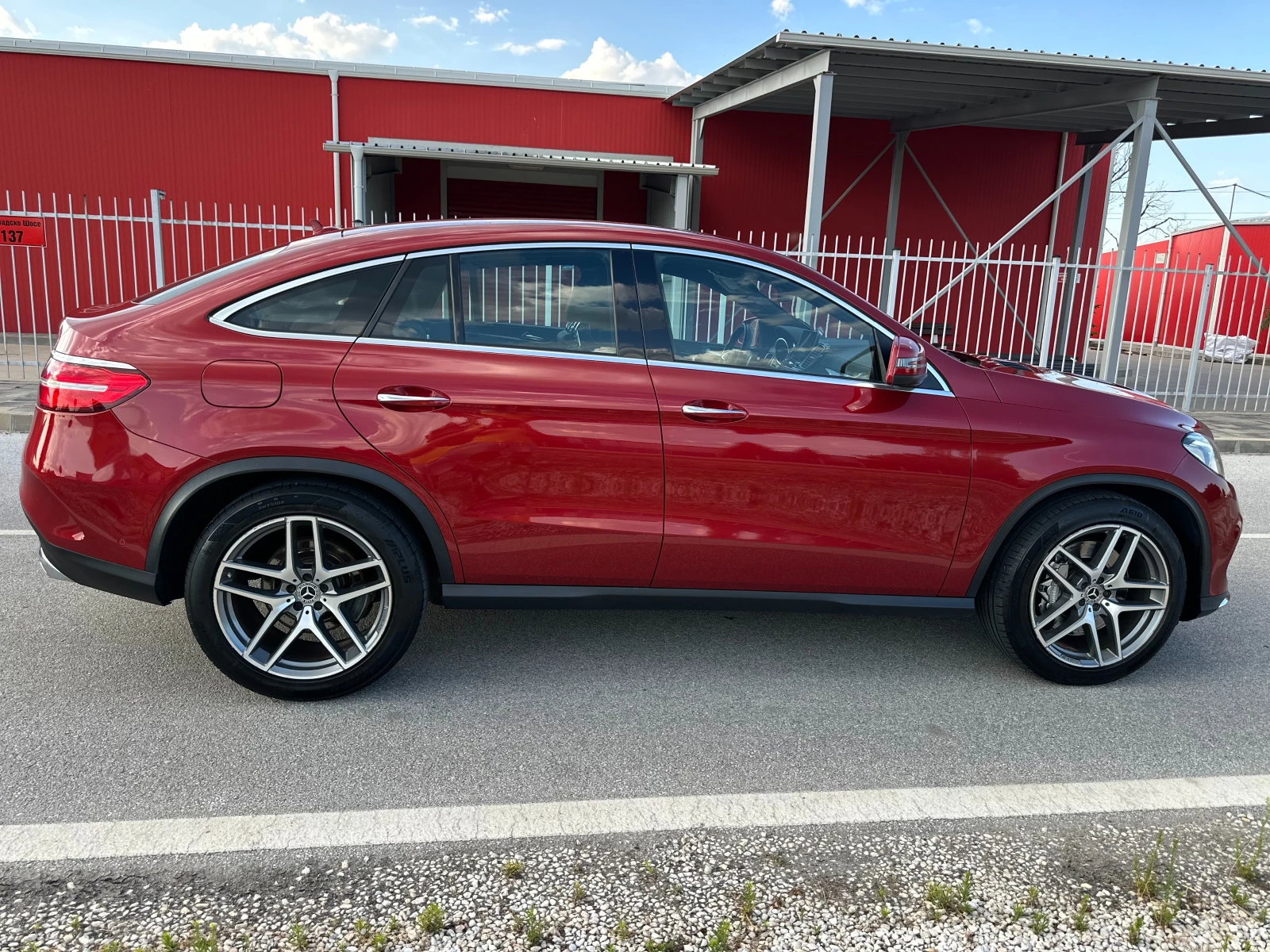 Mercedes-Benz GLE 400 AMG - изображение 7
