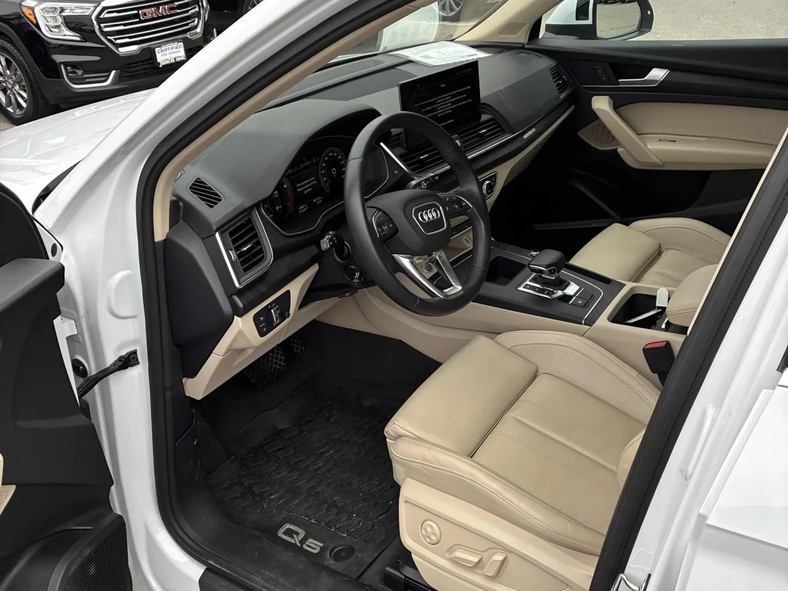 Audi Q5 * TECHNIK* CARFAX * БЕЗ ПЪРВОНАЧАЛНА ВНОСКА - изображение 7