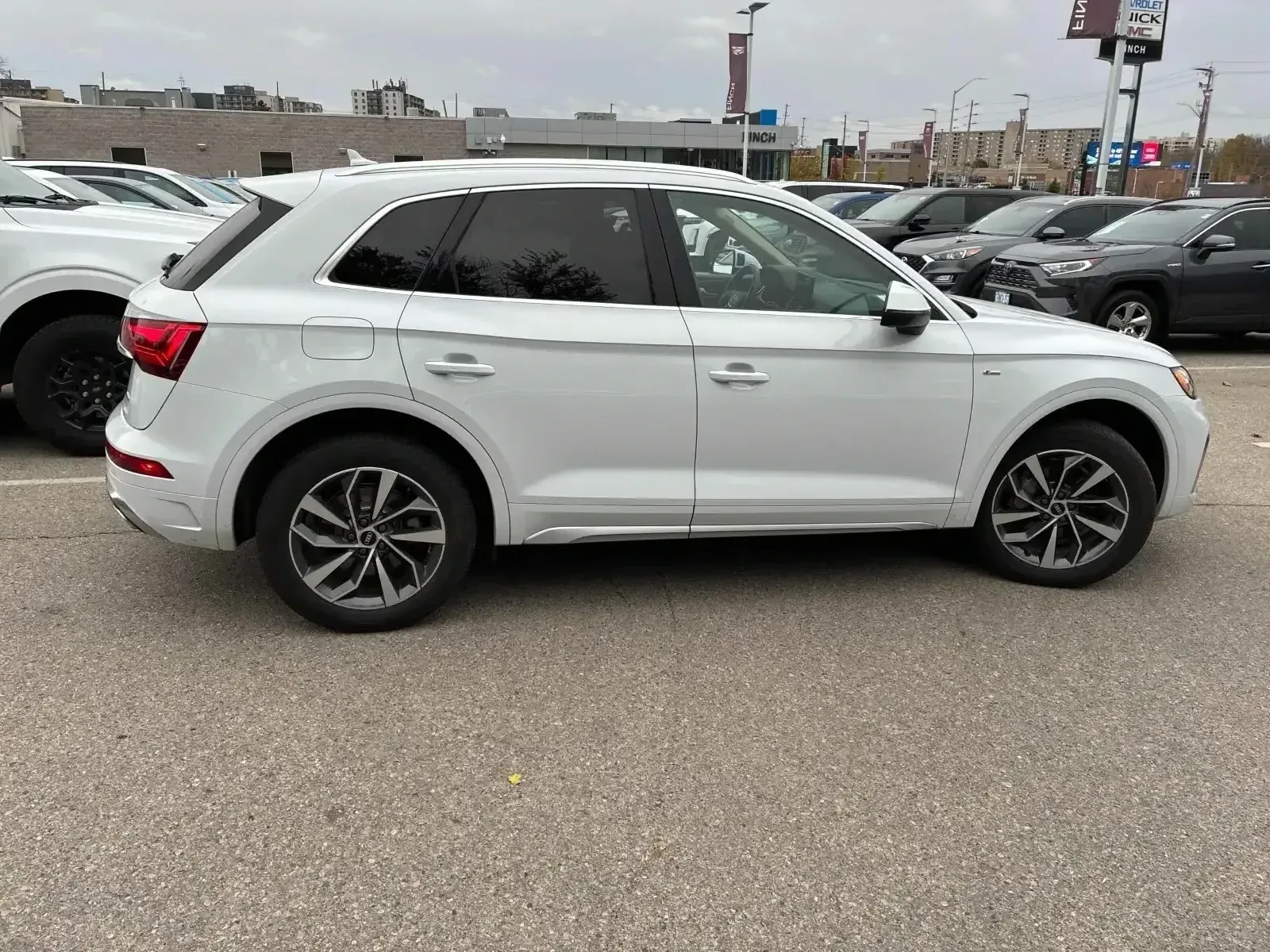 Audi Q5 * TECHNIK* CARFAX * БЕЗ ПЪРВОНАЧАЛНА ВНОСКА - изображение 4