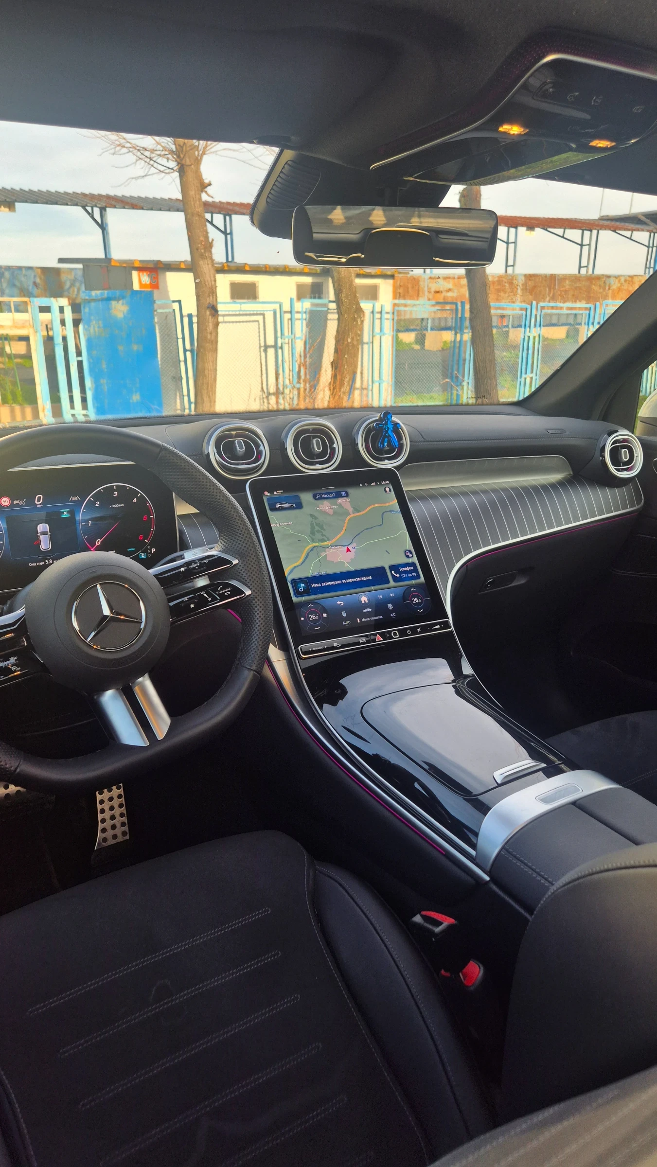 Mercedes-Benz GLC 220 GLC 220 D AMG DIGITAL LED PANO , снимка 3 - Автомобили и джипове - 53719101