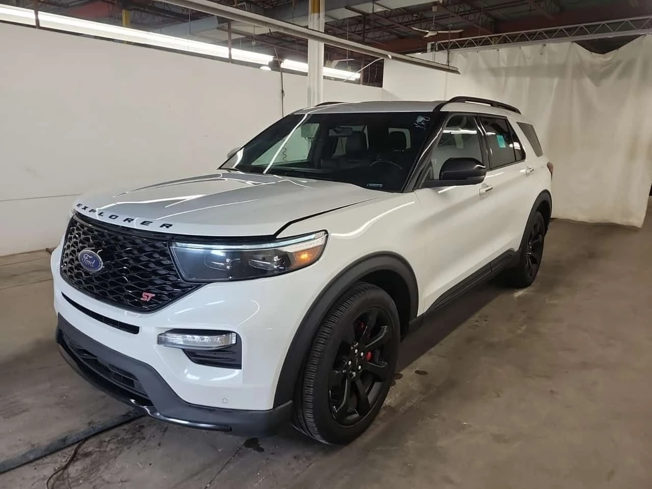 Ford Explorer * ST * ДИСТРОНИК* ПОДГРЕВ*  | Auto.bg — изображение 1