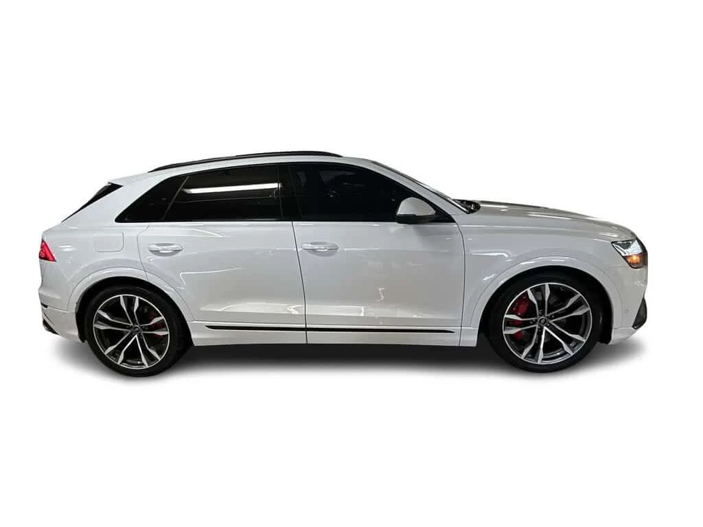 Audi SQ8 * 4.0T quattro | 22 inch Wheels| Black Optics Pkg|, снимка 17 - Автомобили и джипове - 54109327