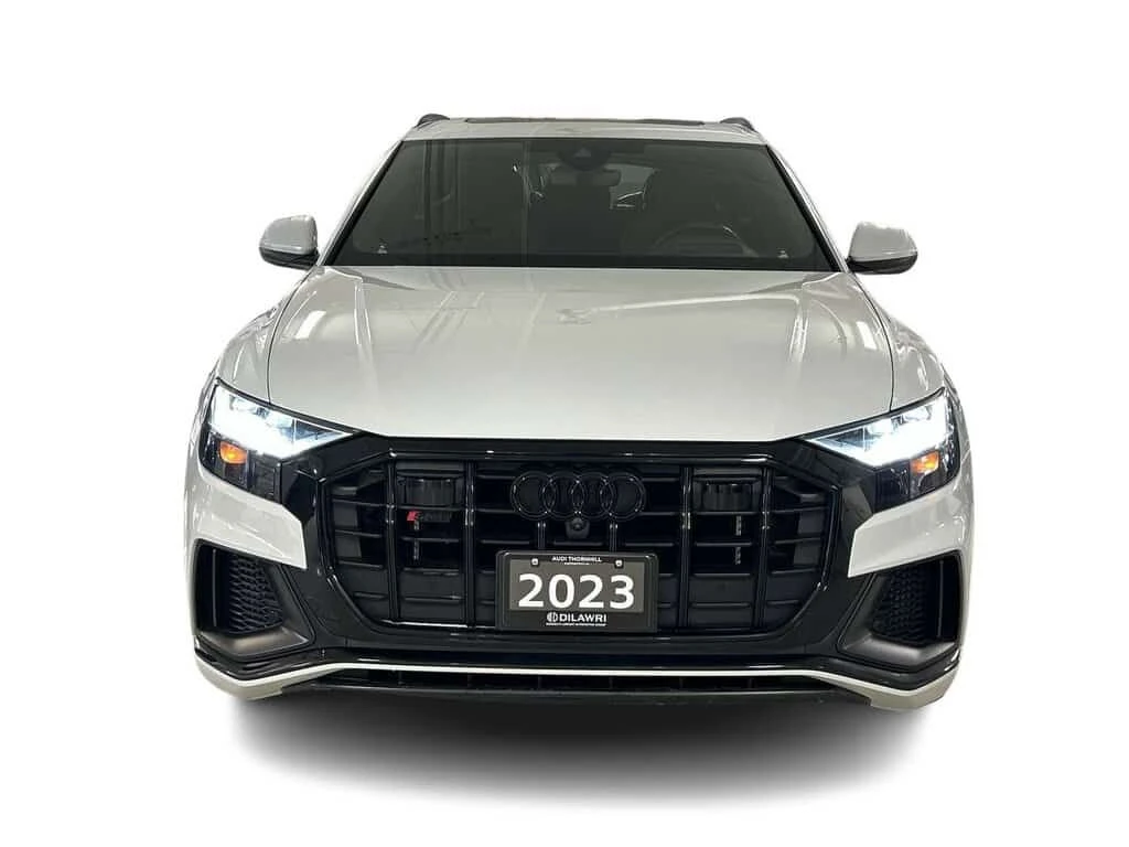 Audi SQ8 * 4.0T quattro | 22 inch Wheels| Black Optics Pkg|, снимка 5 - Автомобили и джипове - 54109327