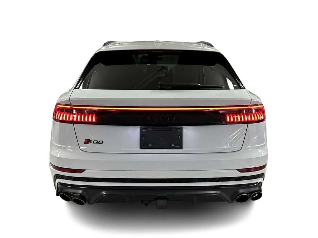 Audi SQ8 * 4.0T quattro | 22 inch Wheels| Black Optics Pkg|, снимка 13 - Автомобили и джипове - 54109327