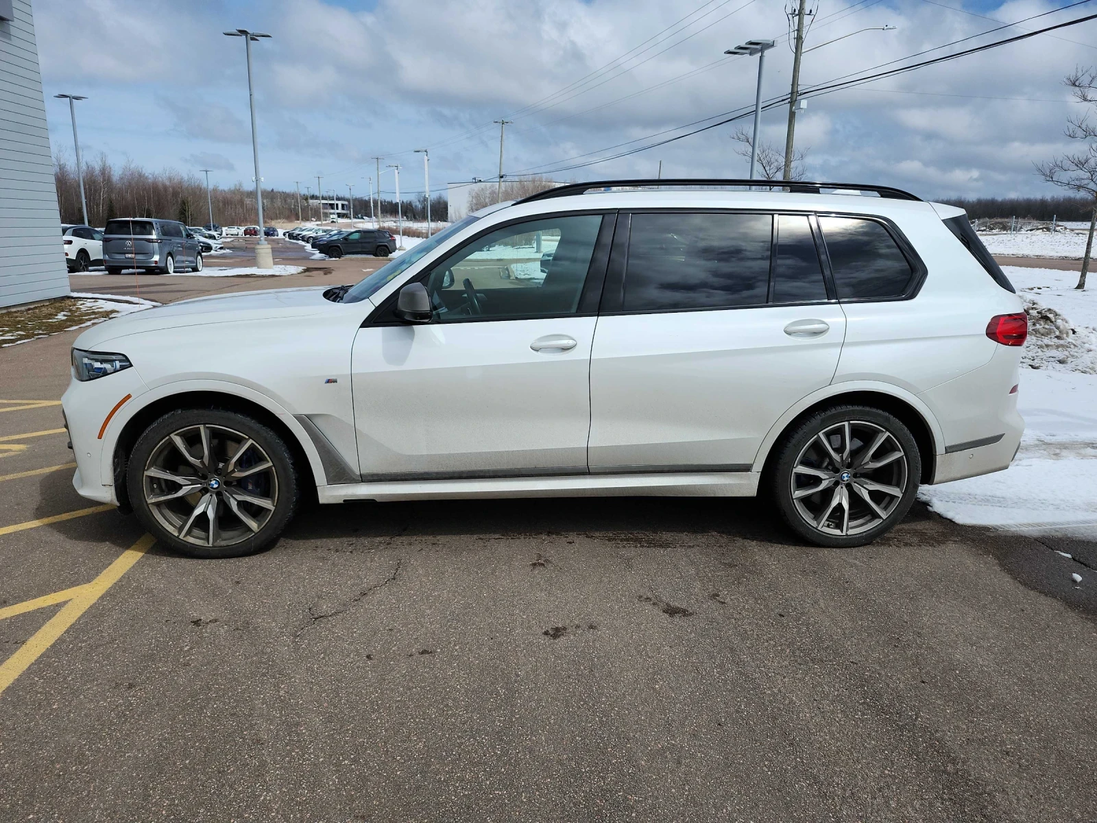 BMW X7 HARMAN/KARDON * CAR FAX * LASER * ЦЕНА ДО БГ * , снимка 3 - Автомобили и джипове - 54116885