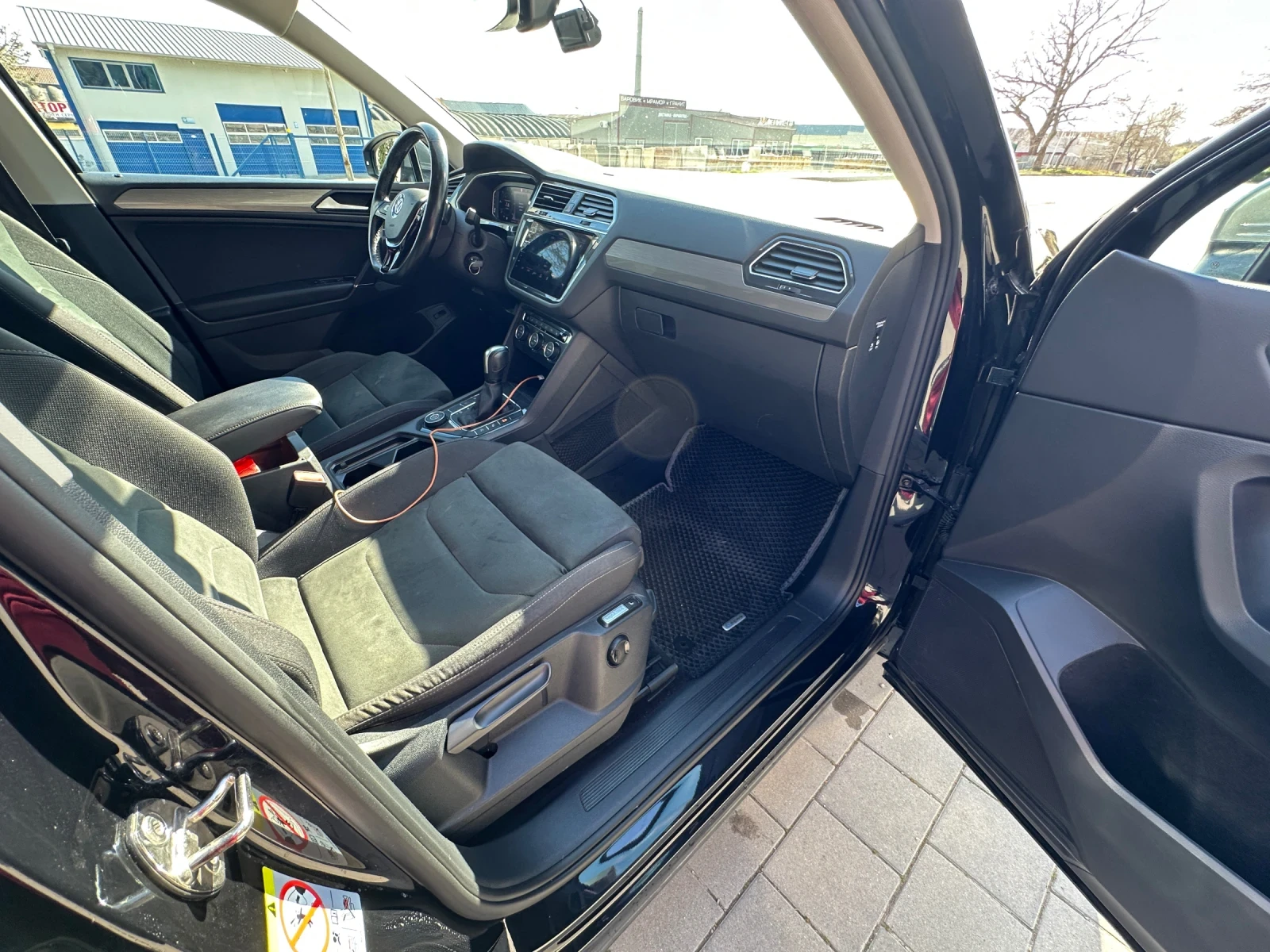 VW Tiguan Allspace 2.0 Tdi , 190 hp, снимка 17 - Автомобили и джипове - 54237785