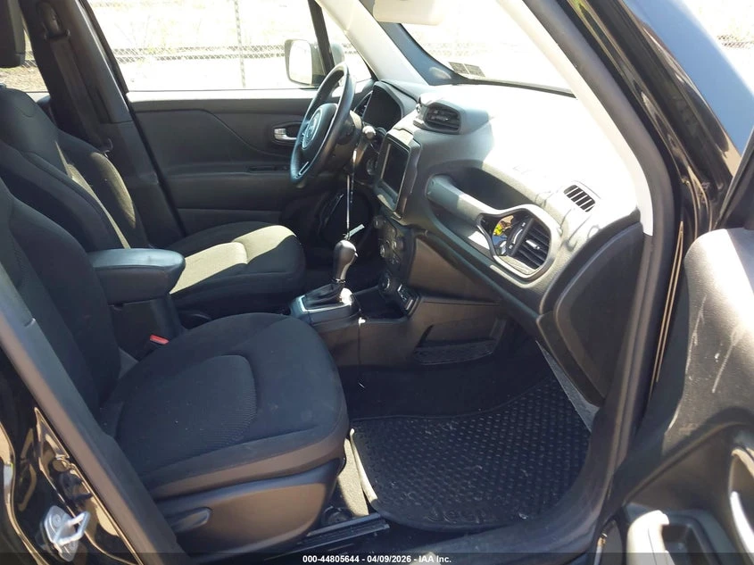 Jeep Renegade 2.4l Altitude 4X4, снимка 5 - Автомобили и джипове - 54360847